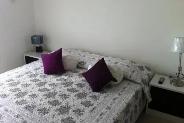Room 2 of 18