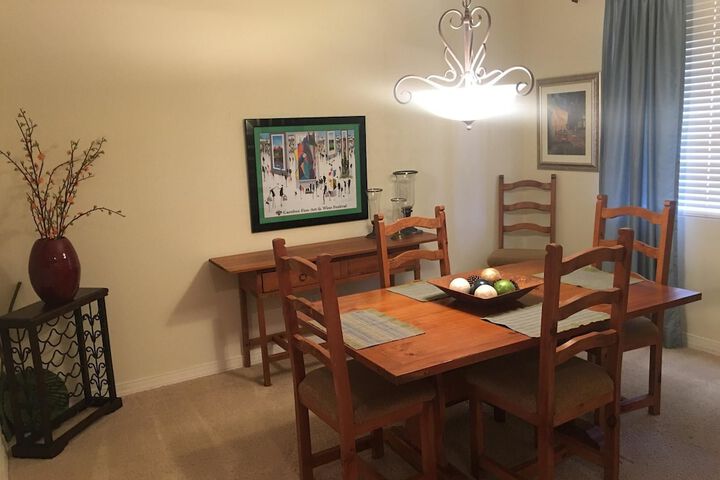 Room 13 of 36