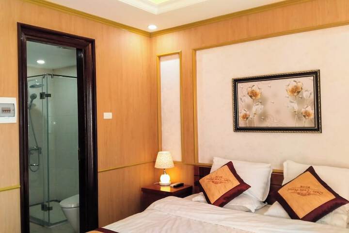 Room 15 of 50