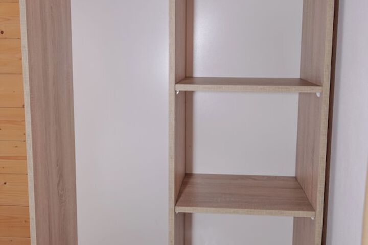 Room 9 of 85