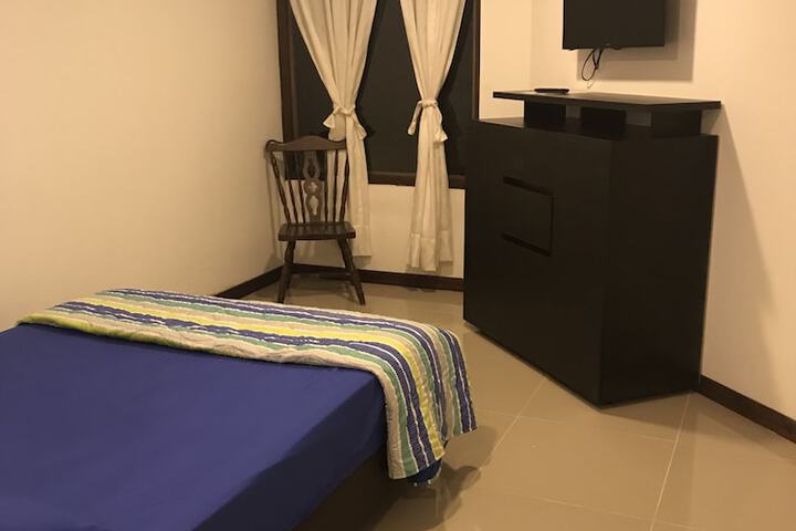 Room 5 of 24