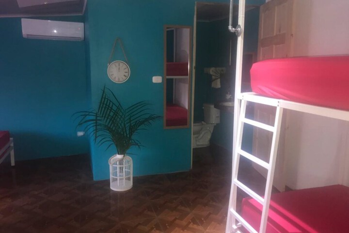 Room 2 of 19