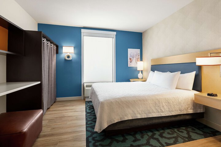 1 Queen Bed Nyc View Studio Suite (12 of 17)