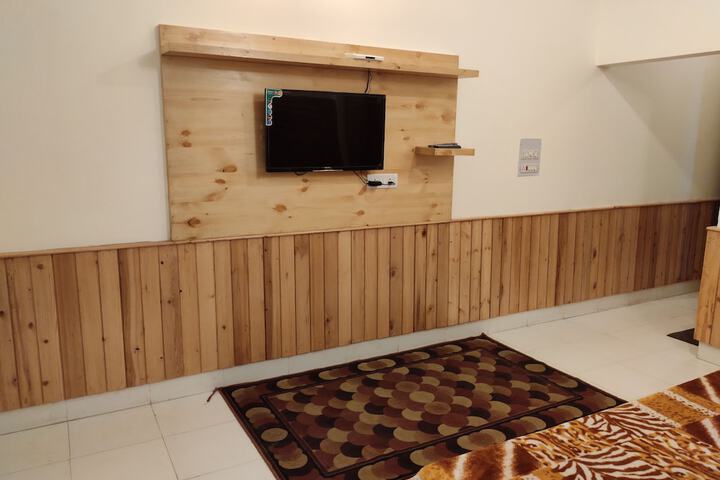 Room 7 of 46