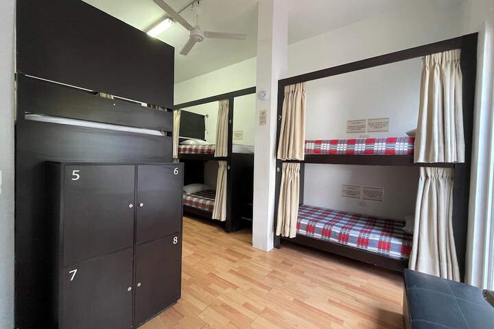 Room 10 of 45