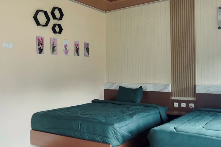Room 8 of 59