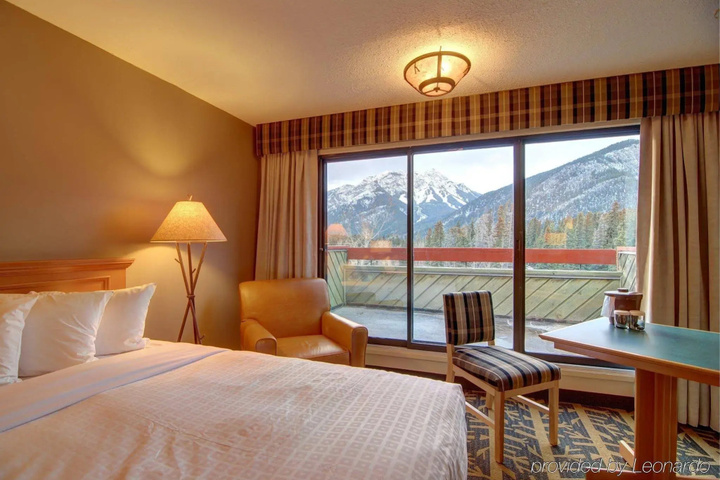 guest_rooms
