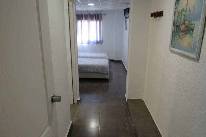Room 34 of 41
