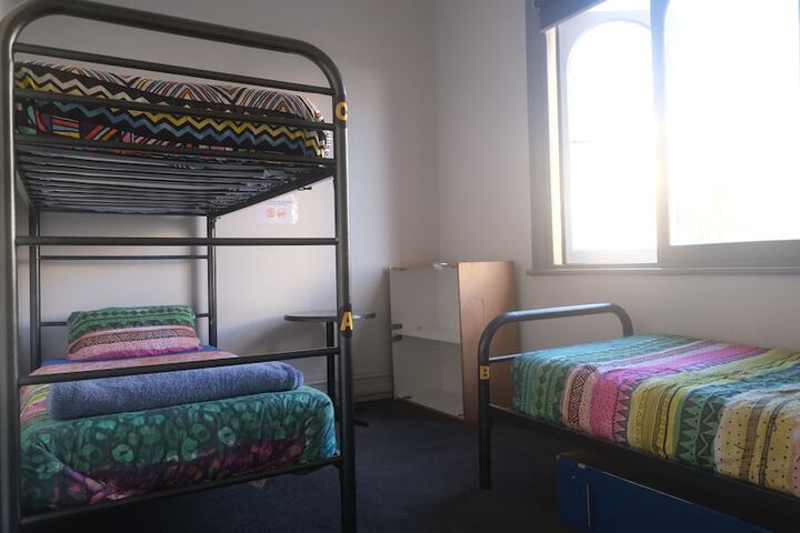 Room 14 of 39