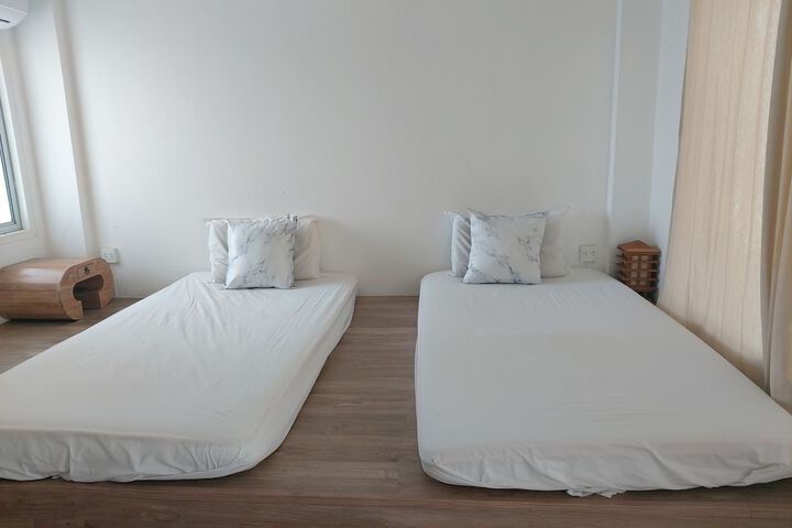 Room 7 of 20