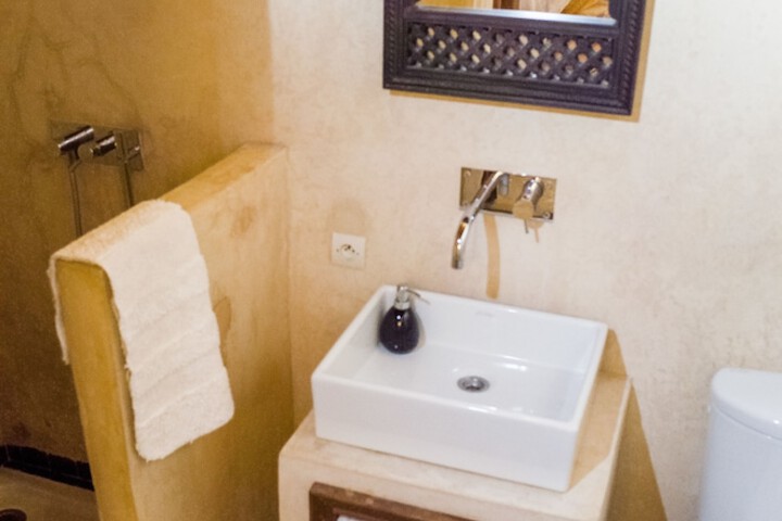 Clean Restrooms