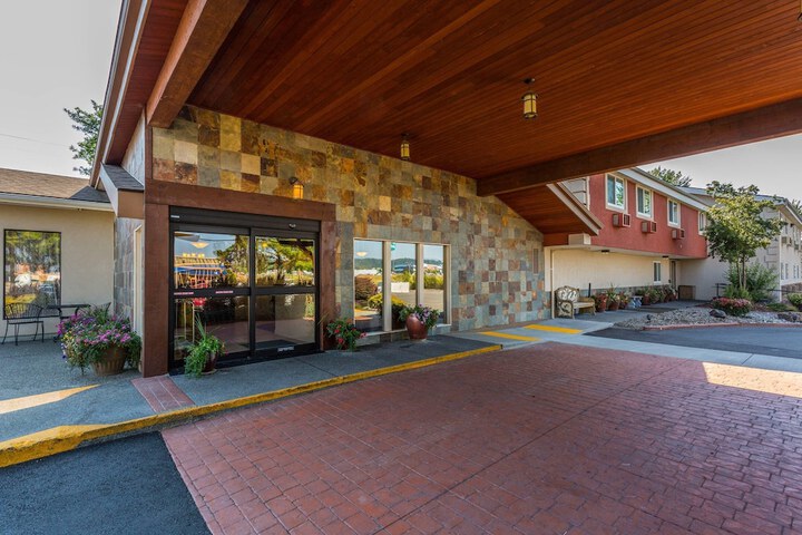 Hotel 61 of 62