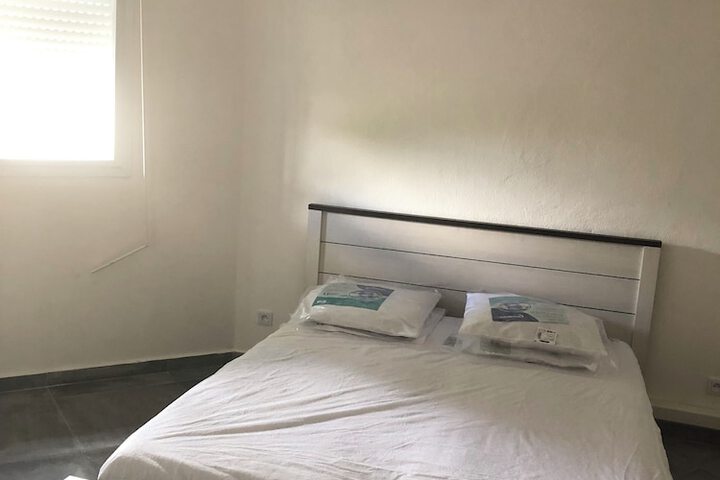 Room 12 of 46