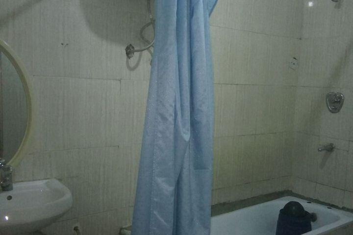 Room 15 of 21