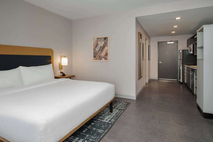 Room 15 of 54