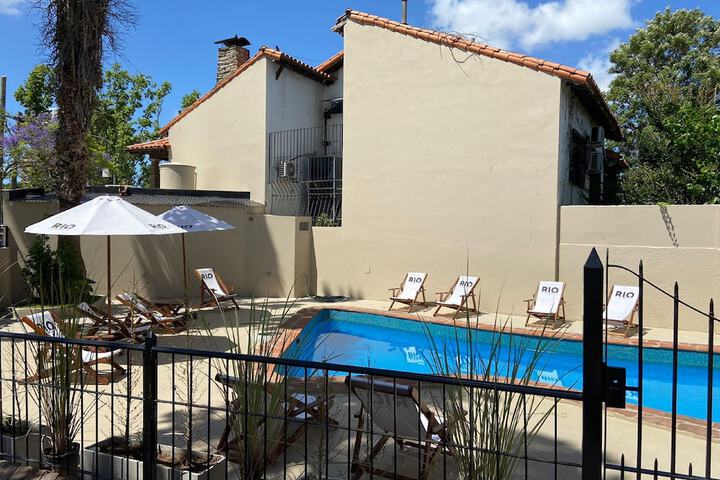 Pool 13 of 30