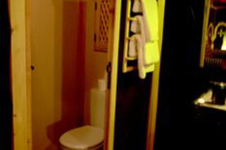 Room 3 of 9