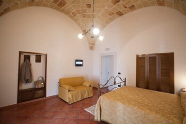 Room 17 of 20