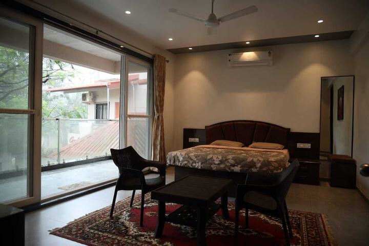 Room 17 of 39