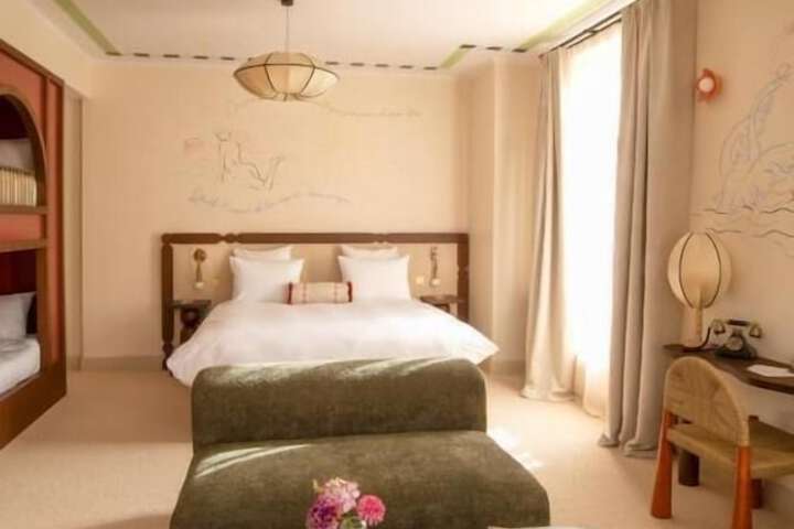 Room 20 of 42