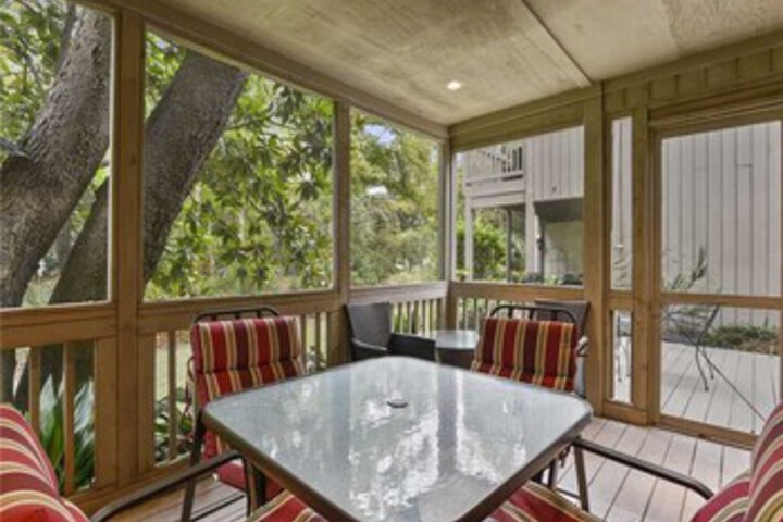Tennismaster Condo 1102 in Hilton Head, SC