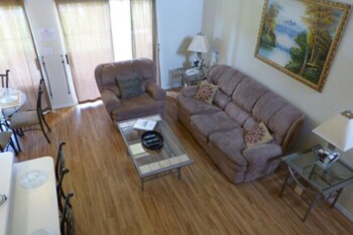Room 11 of 25