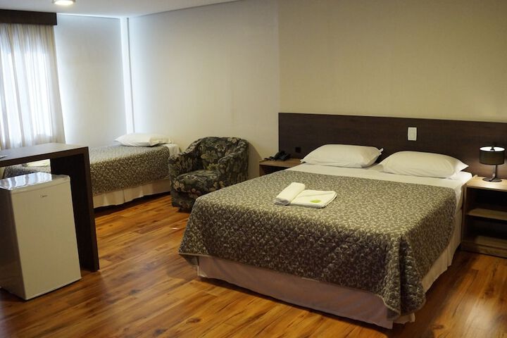 Room 11 of 65