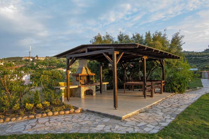 Terrace/Patio 7 of 18