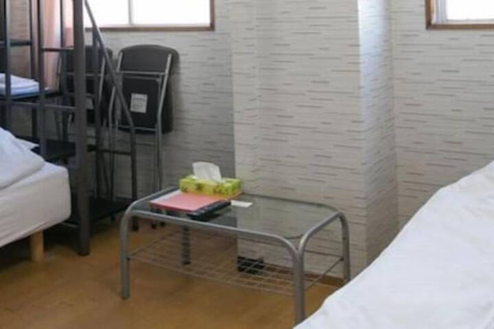 Room 18 of 31