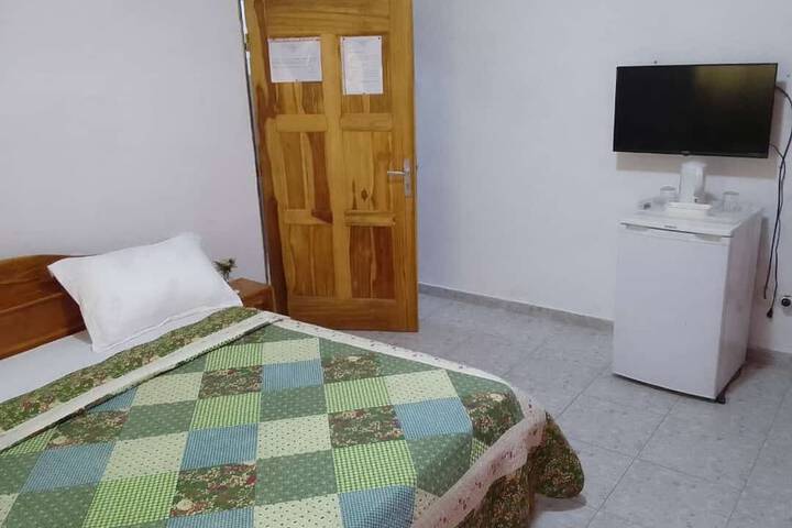 Room 4 of 19