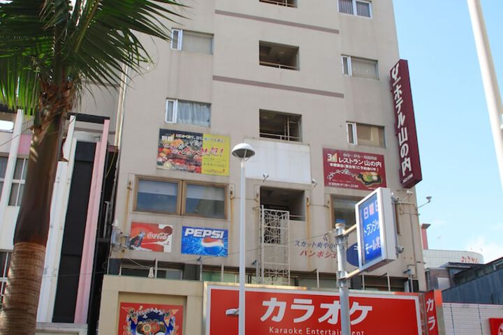 Hotel 77 of 81