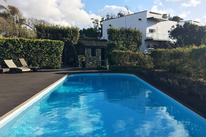 Pools & Facilities