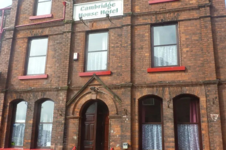 Cambridge House Hotel