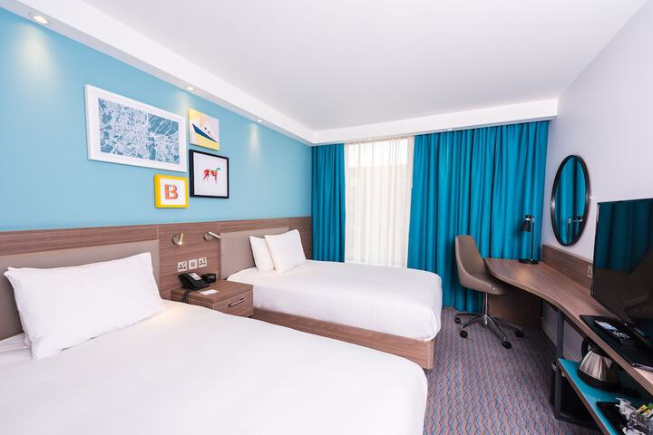 Room 10 of 57