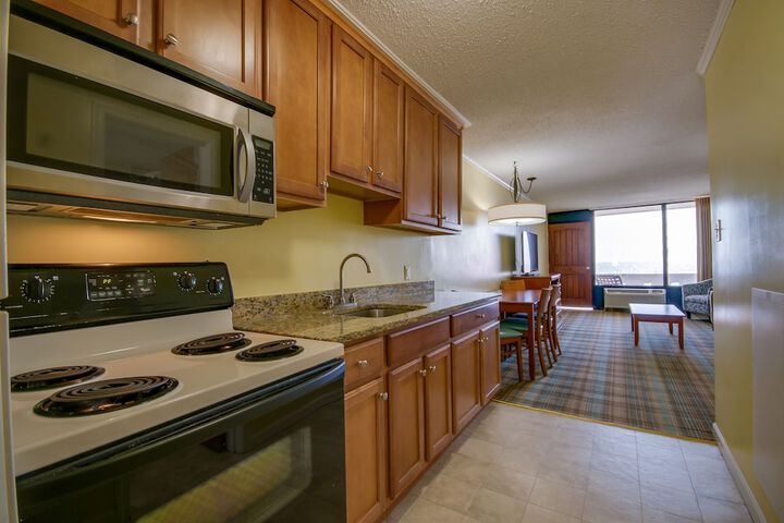 Standard 2 Queen Beds City View No Balcony (33 of 51)
