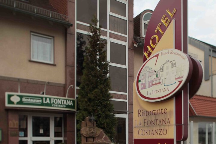 Hotel La Fontana Costanzo in Sankt Ingbert