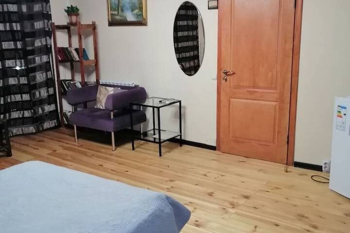 Room 16 of 46