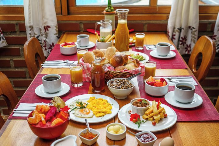 Breakfast/Coffee Service 33 of 37