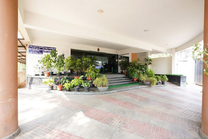 Hotel 75 of 79