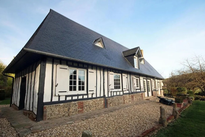 House With 3 Bedrooms in Vittefleur With Enclosed Garden and Wifi