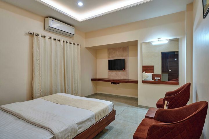 Room 36 of 54