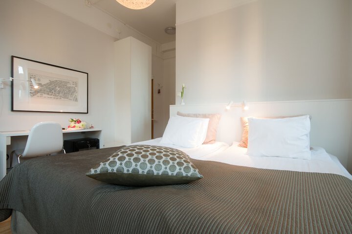 Room 45 of 97