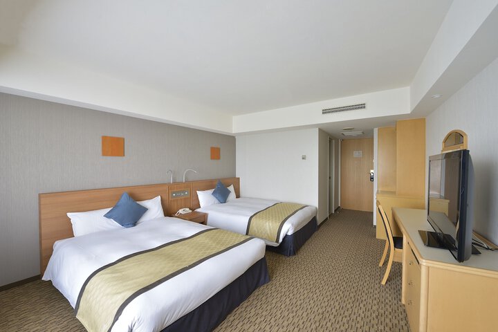 Room 26 of 131