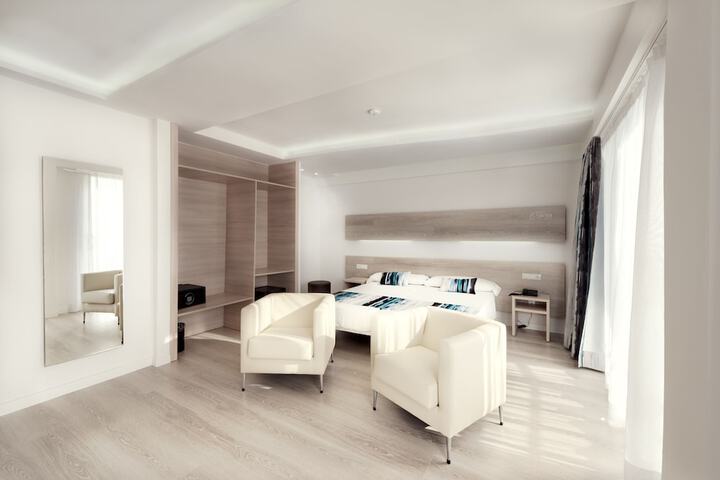 Room 6 of 35