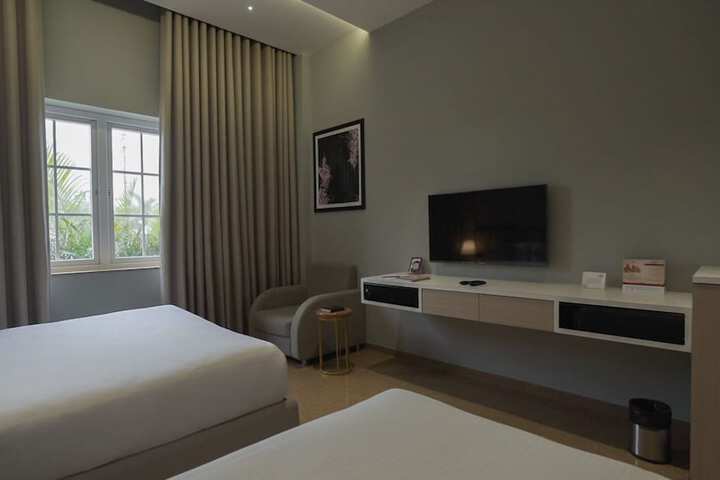 Room 14 of 21
