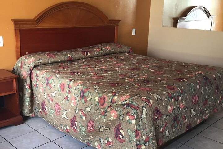 Room 20 of 20