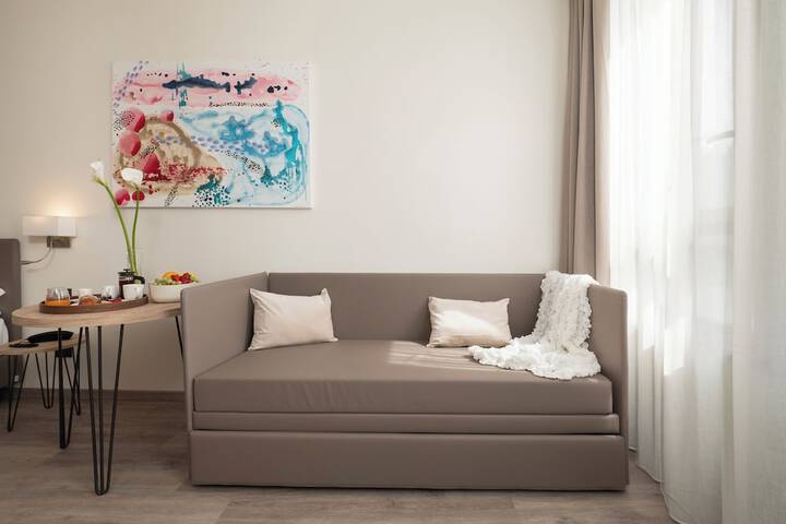 Room 14 of 27