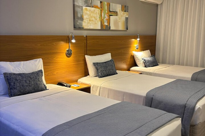 Room 18 of 44