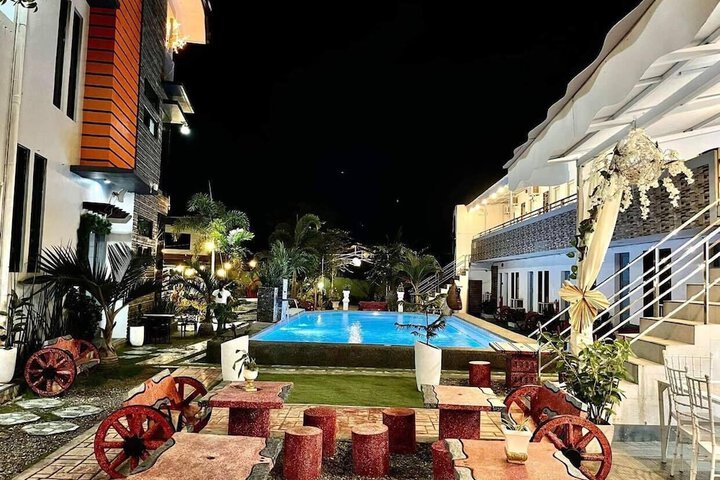 Hotel 62 of 63