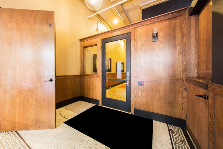 Hotel 19 of 20